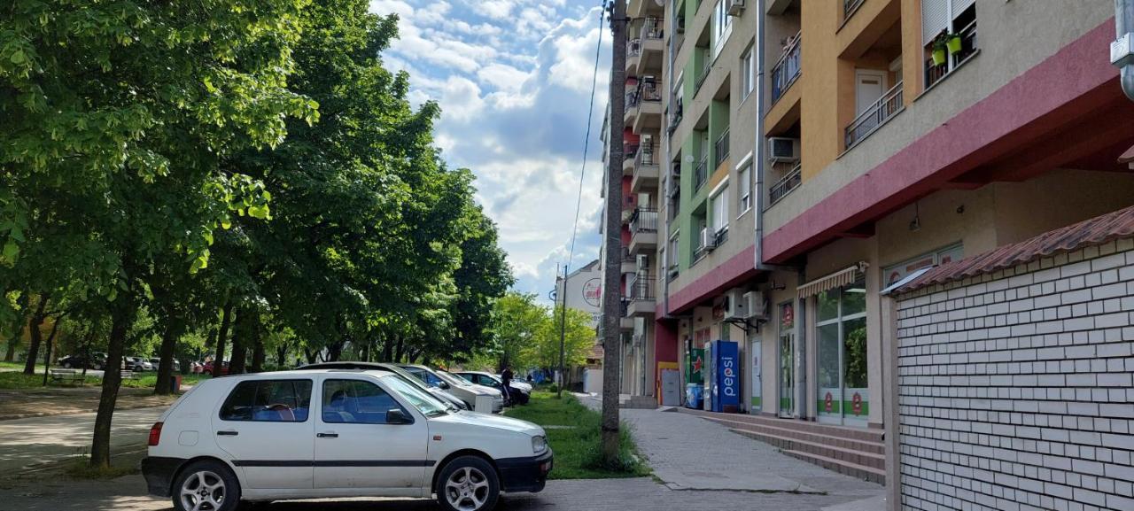Apartman Studio Niki Subotica Ngoại thất bức ảnh